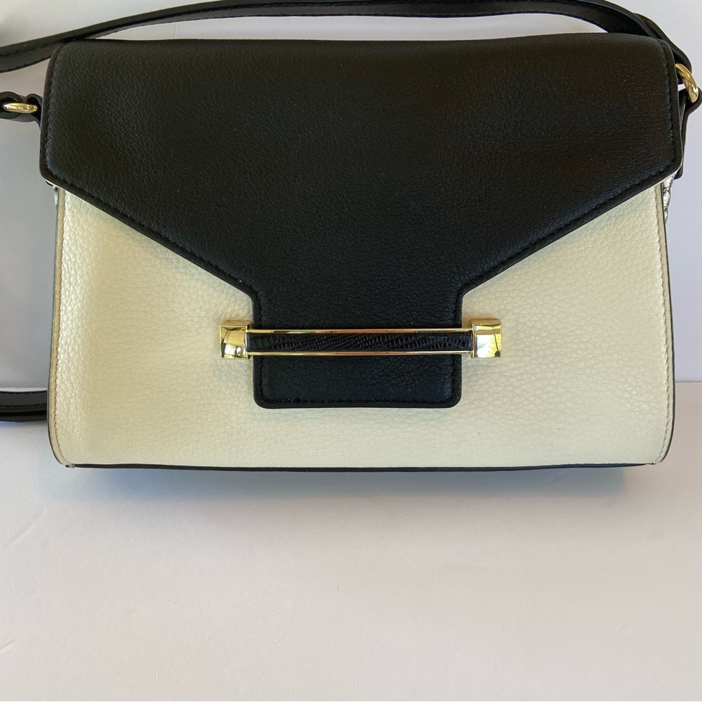 Vince Camuto Julia Elegant Black White Grey snakeskin leather Crossbody handbag - Picture 3 of 14